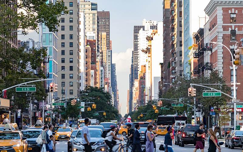 如何達到EB1A？全面解析EB1A移民申請條件與步驟